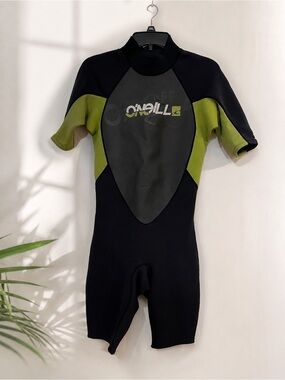 O'Neill Short Sleeve Reactor-2 2mm Back Zip Black & Olive Flexible Construction